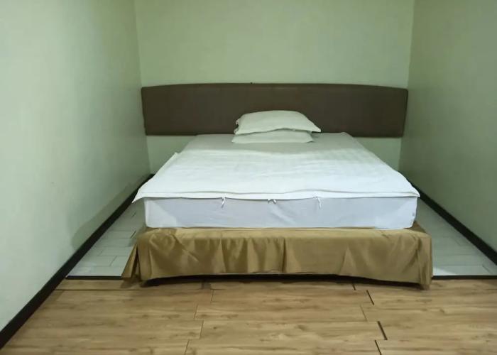 OYO 90809 Oriental Hotel
