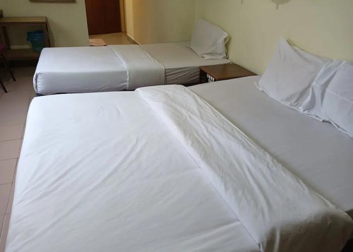 OYO 90860 Wawasan Inn
