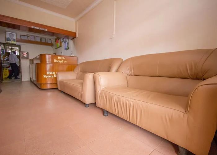 Sunshine Hotel Tengecha