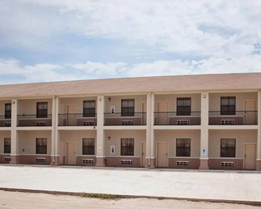 Big Lake Inn & Suites