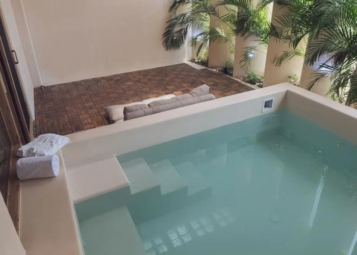 Xeno Hotel Boutique