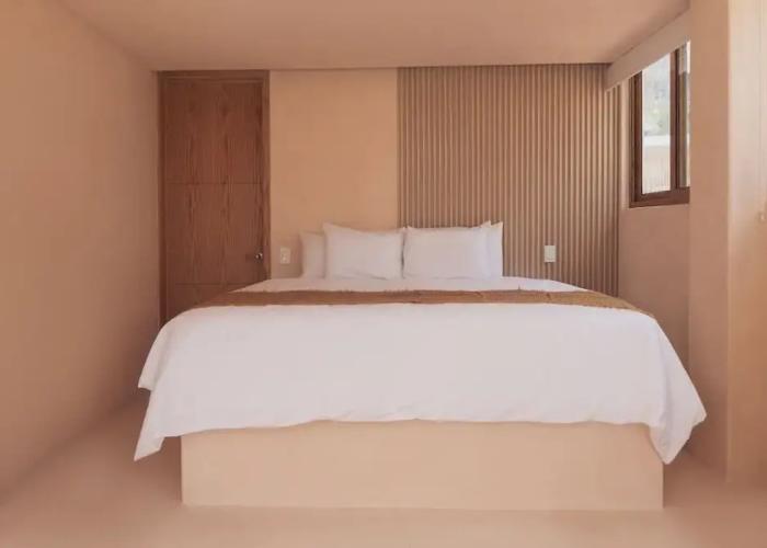 Xeno Hotel Boutique