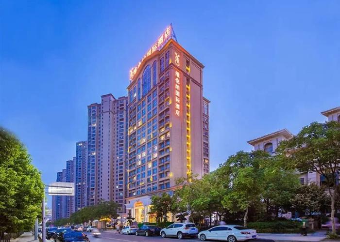 Vienna International Hotel (Jingzhou Xintiandi)
