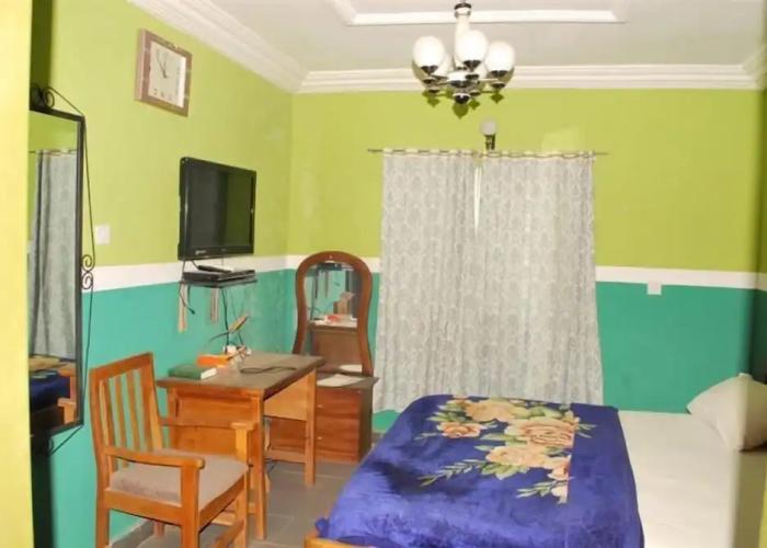 Country Home Hotel