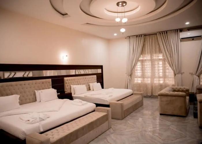 Crispan Suites And Event Center