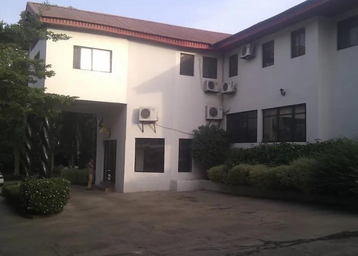 Crest Hotel