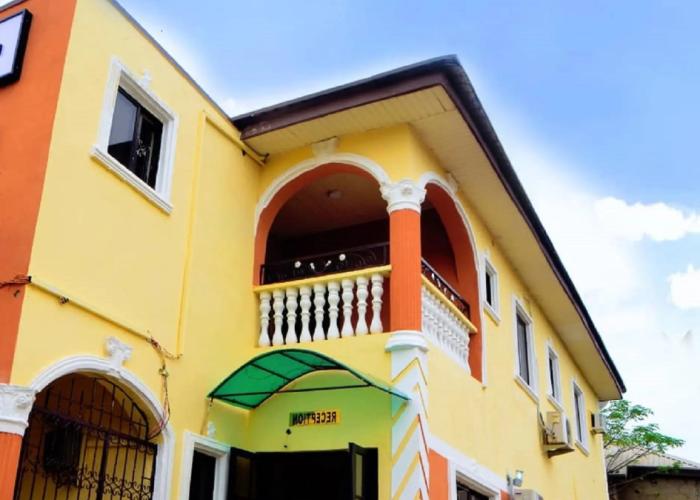 De Haven Suites