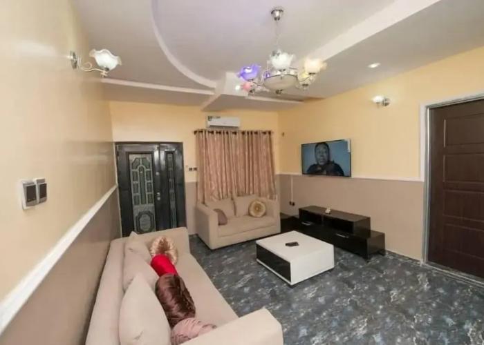 Nextdoor Apartment