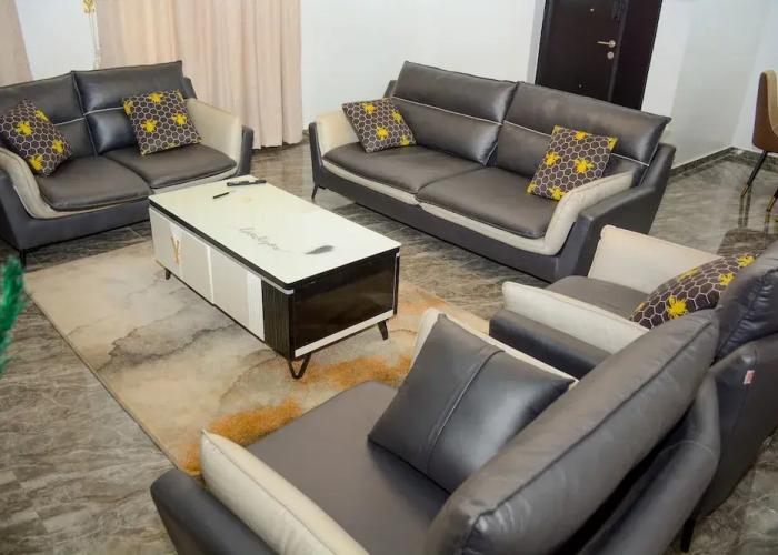 Captivating 2-bedroom Apartment in Kaduna City