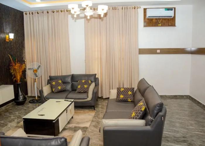 Captivating 2-bedroom Apartment in Kaduna City