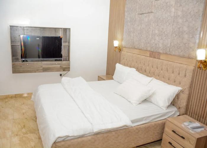 Captivating 2-bedroom Apartment in Kaduna City