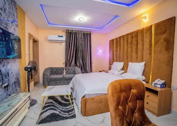 Trophy Hotel LTD