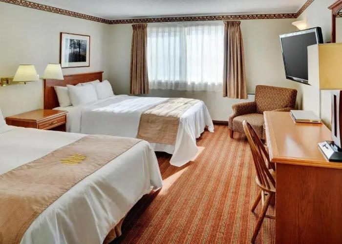 Lakeview Inns & Suites - Brandon