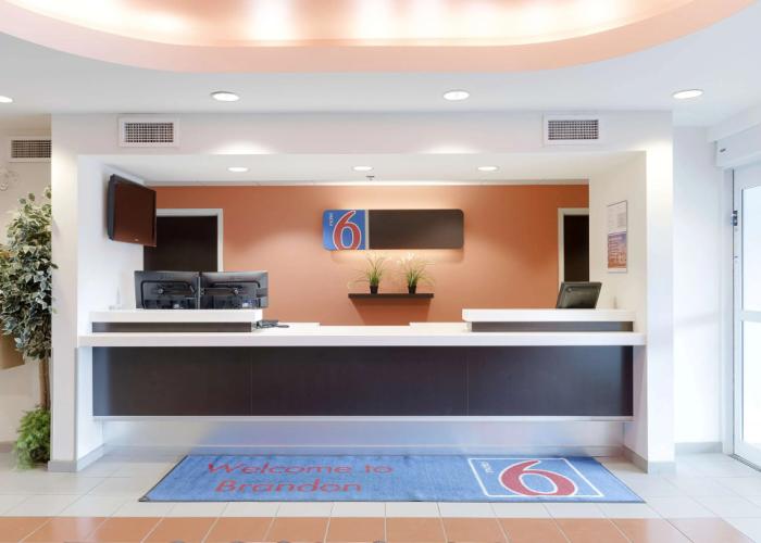 Motel 6 Brandon, MB