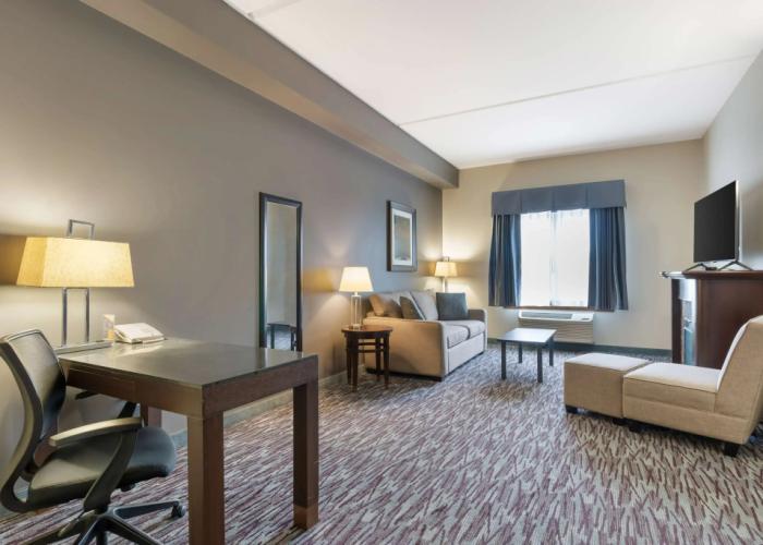 Best Western Plus Brandon Inn