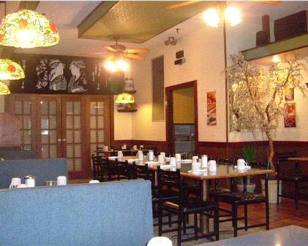 фото Colonial Inn