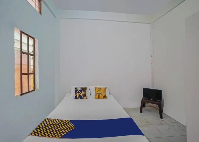 SPOT ON 92600 Mandiri Inn