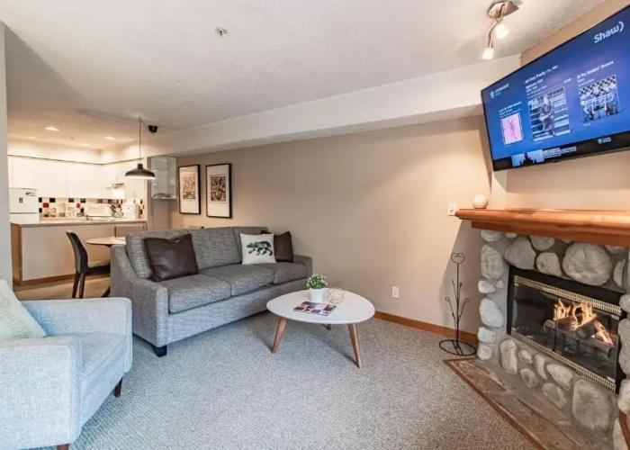 Lake Placid Lodge by ResortQuest Whistler