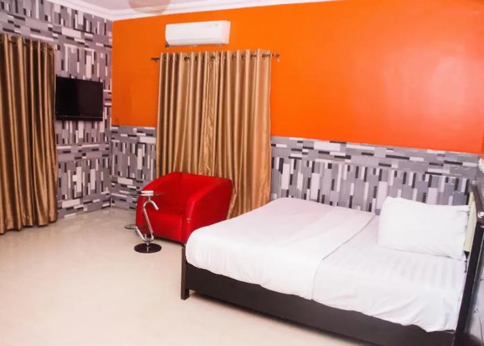 Prescott Hotels
