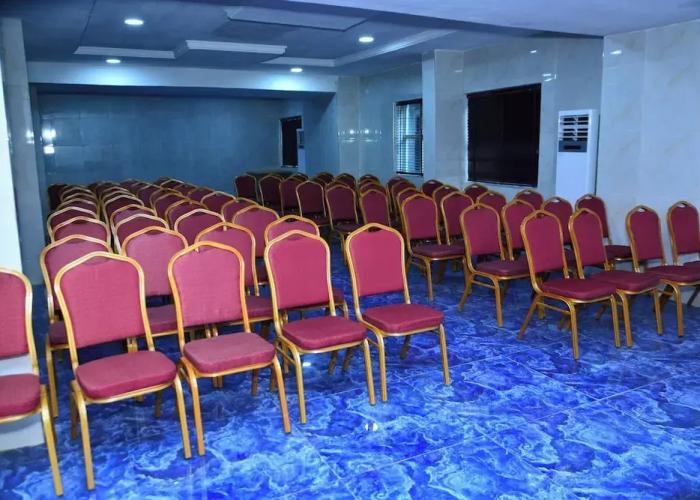 Top Rank Hotel Galaxy Asaba