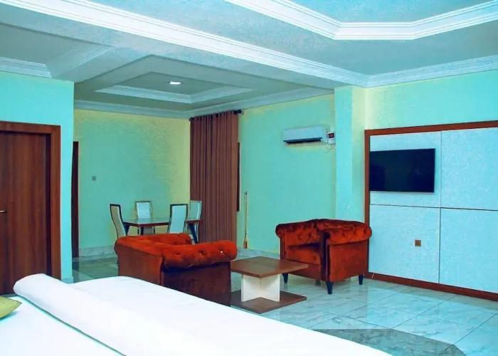 Top Rank Hotel Galaxy Asaba