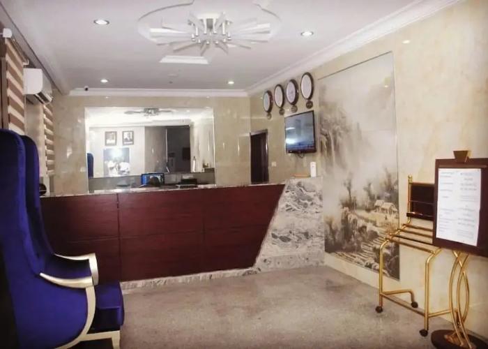 Hotel Valerie Suites