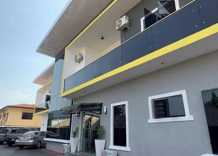 RKD SUITES Asaba