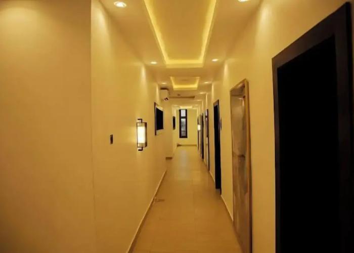 Royality Hill Apartment and Suites