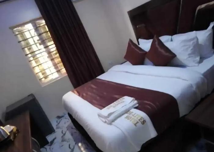 De- Lites Hotel