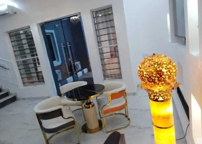 De- Lites Hotel