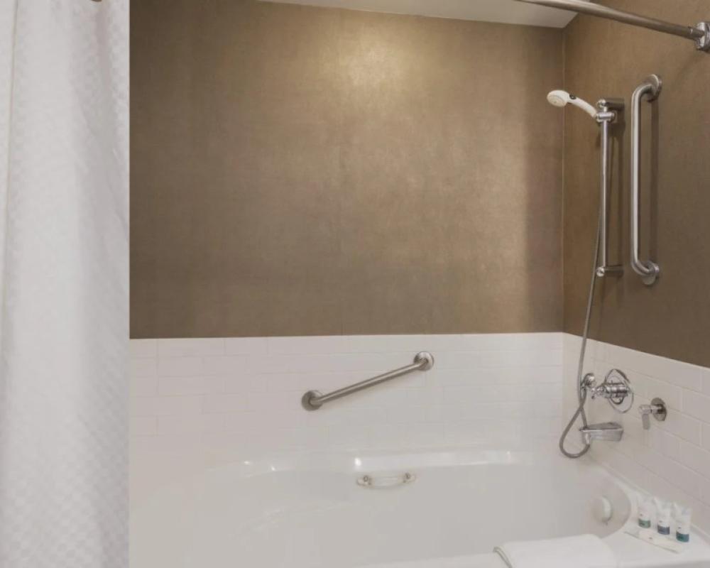 фото The Westin Bear Mountain Golf Resort & Spa, Victoria