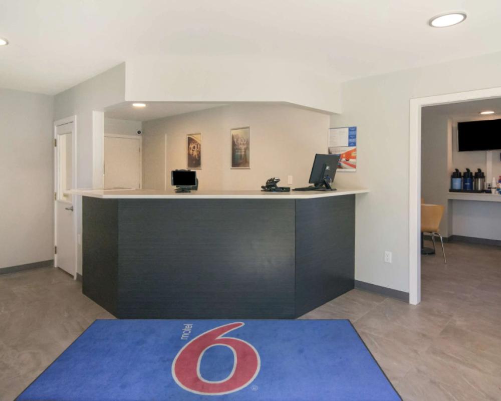 фото Motel 6 Saanichton, BC - Victoria Airport