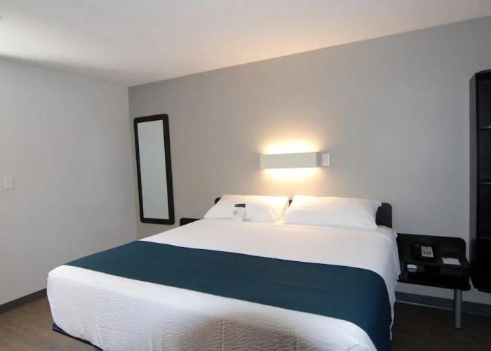 Motel 6 Saanichton, BC - Victoria Airport