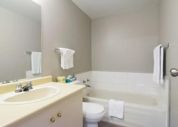 Motel 6 Victoria Airport Saanichton