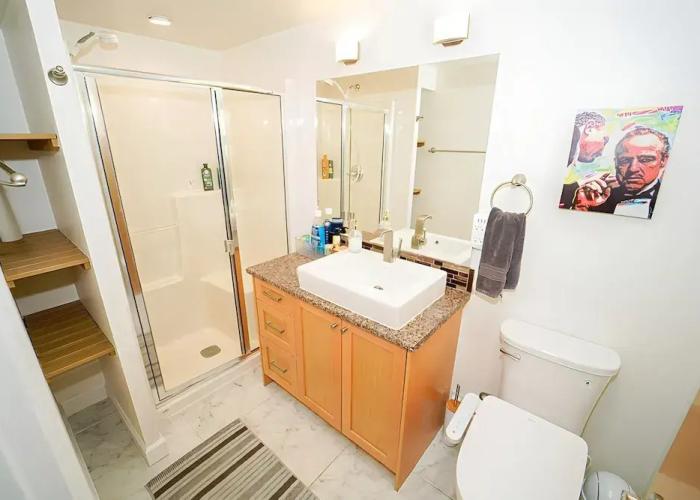 Illuminati Guest House