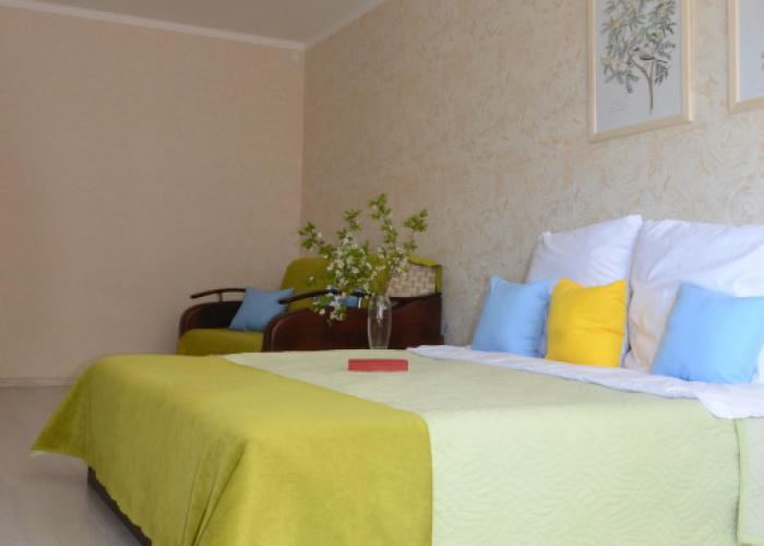 Na Staroandreevskoy Apartments