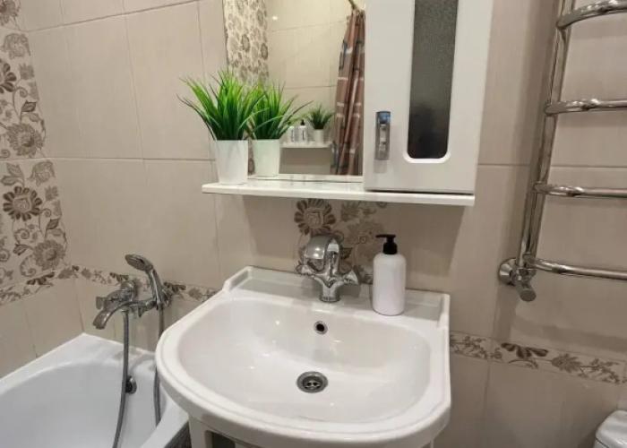 Uyutnaya Odnushka S Prekrasnym Vidom Iz Okon Flat