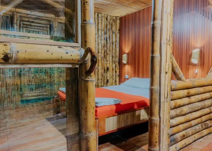 Piranha EcoLodge