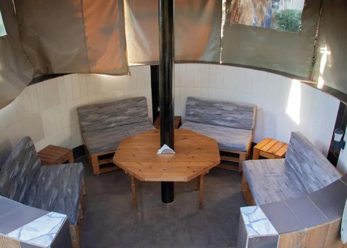 Distinctions Gardens Guest House