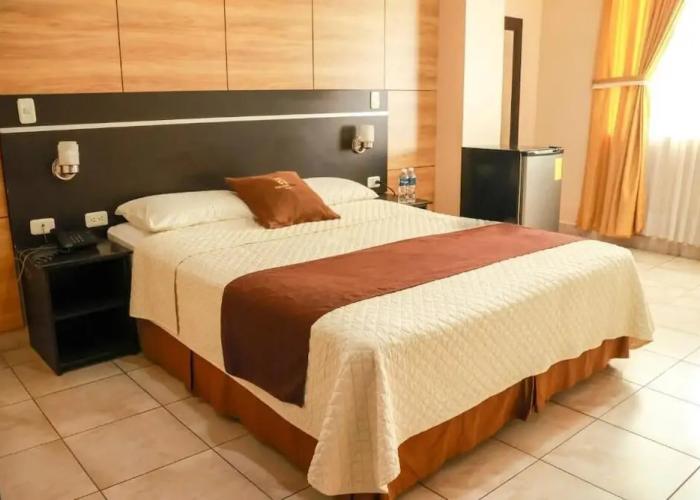 Hotel Golden Vista