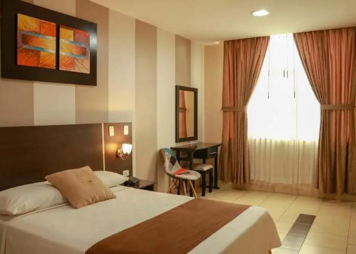 Hotel Golden Vista