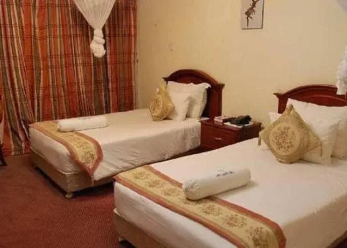 Tropic Inn Hotel