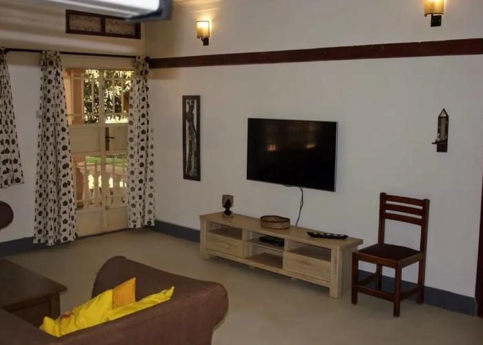 Banda Lodge