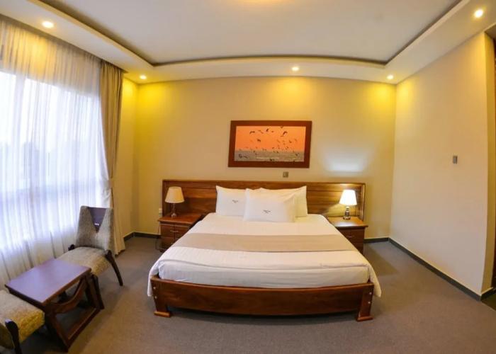 Maple Leaf Hotel