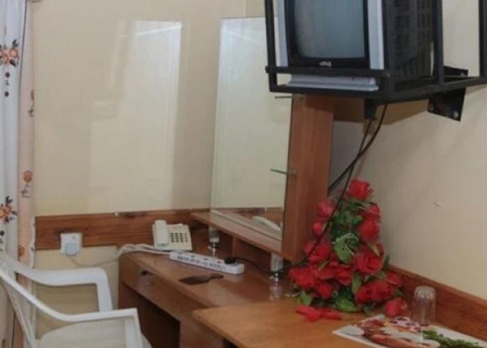 Maina Highway Hotel