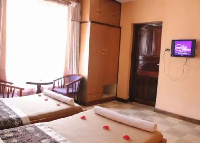 Panesis Hotel