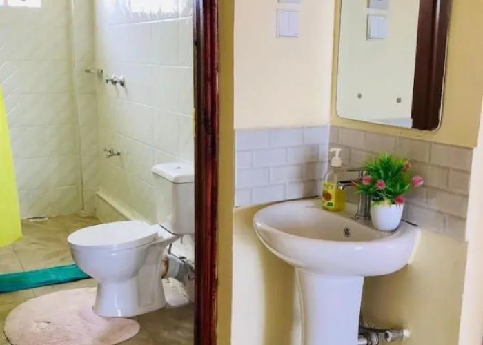Lux Suites Zion Apartments Homabay