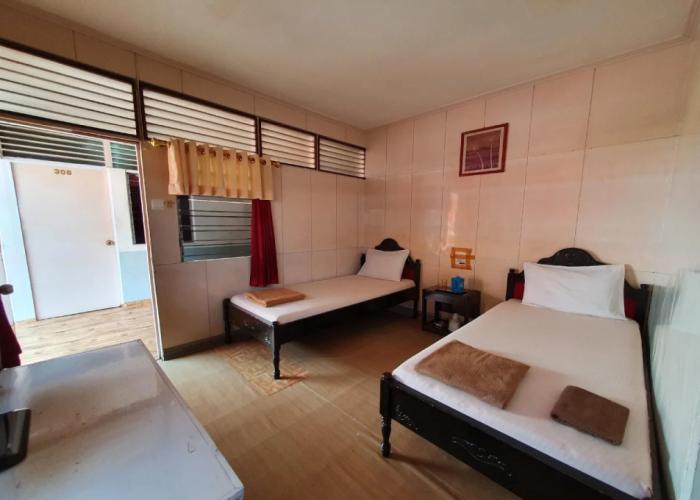 Hotel Khatulistiwa