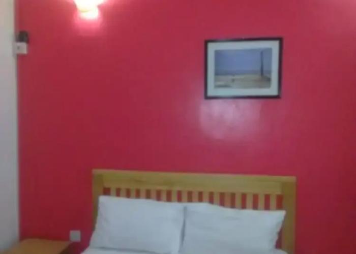 Rokas Hotel