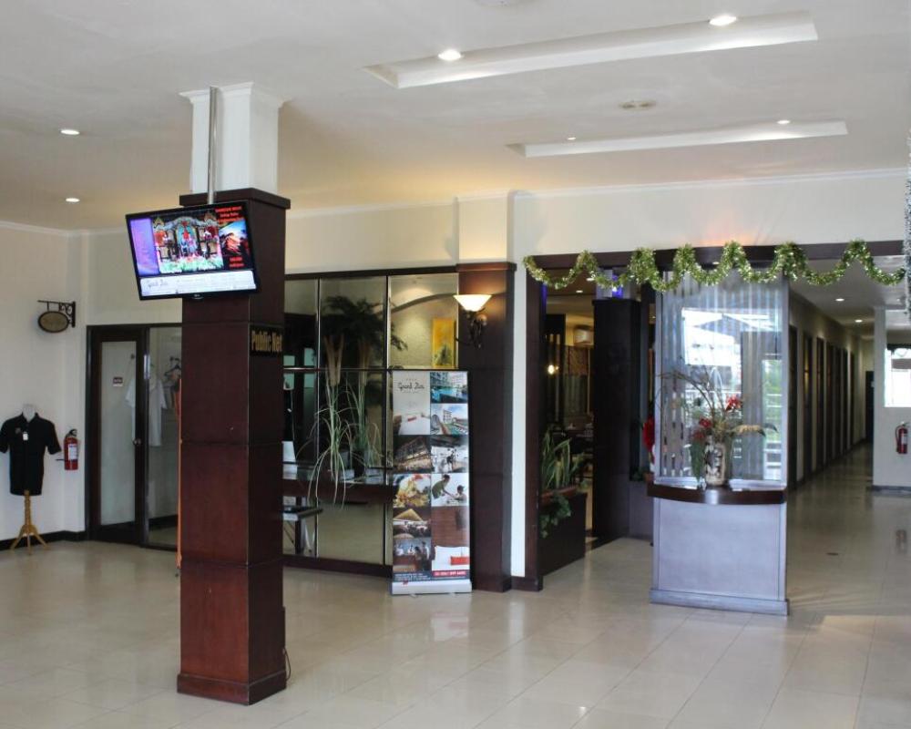 Grand Zuri Hotel Duri
